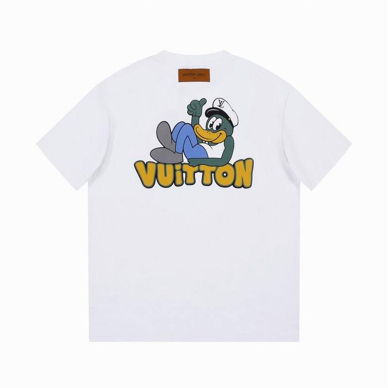 Louis Vuitton Men's T-shirts 980